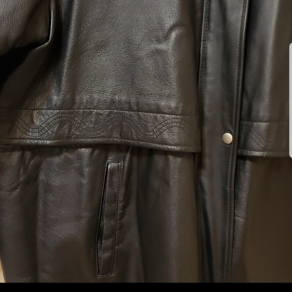 Women’s extra large leather jacket. By Penningtons - Picture 4 of 5